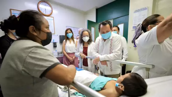 Exige el Gobierno del Estado “acabar” con los médicos aviadores del nosocomio estatal