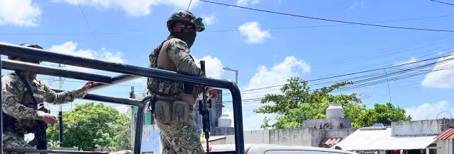 Es probable que el hombre que conducía dicha unidad y que escapó esa noche se encuentre entre los arrestados