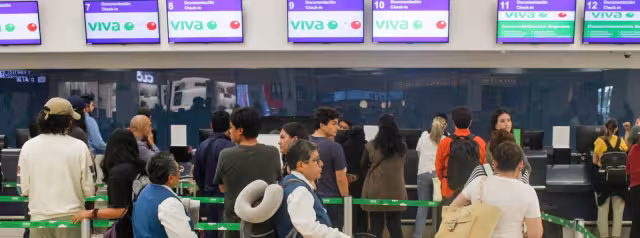 Monterrey, Tuxtla Gutiérrez y Veracruz,  son los tres destinos de llegada cancelados este domingo