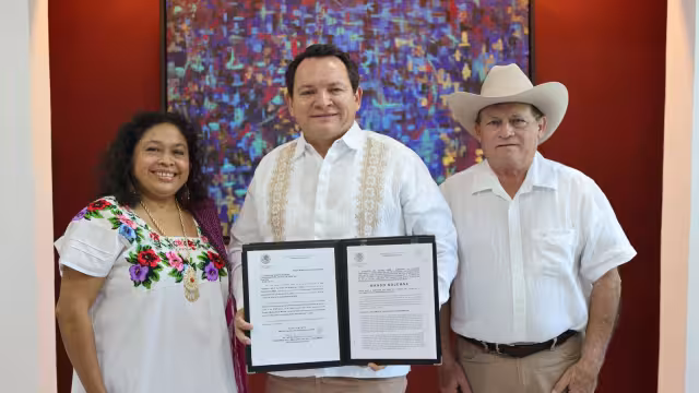 Entregan declaración constitucional a Joaquín Díaz Mena, quien rendirá protesta en la Plaza Grande el próximo lunes