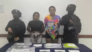 Detienen a dos por tráfico de drogas y uso de un vehículo robado en Cozumel 