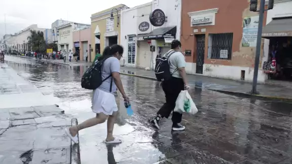 Se esperan chubascos durante este lunes en Mérida Se esperan chubascos durante este lunes en Mérida