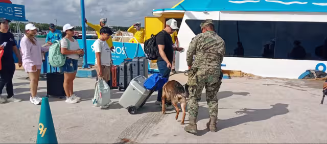 Refuerzan seguridad en Chiquilá con operativo rumbo a Holbox