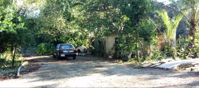 La urgencia de las luminarias solares se centra en las inmediaciones del parque y las canchas deportivas