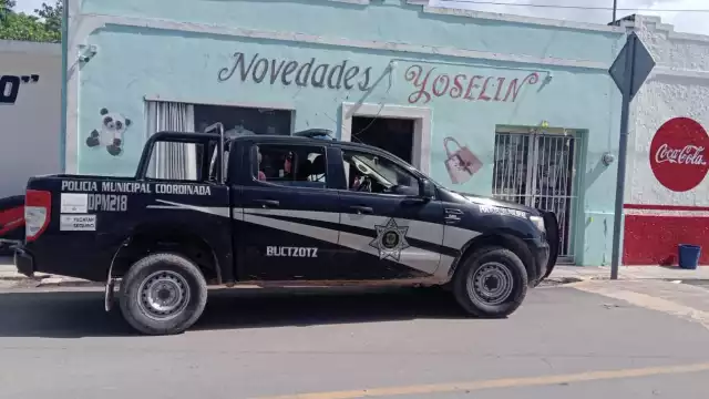 El hombre huyó con rumbo desconocido a bordo de su camioneta