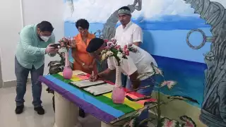 Aumentan las bodas igualitarias, teniendo un total de 65 uniones de mujeres y 52 de hombres.