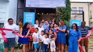 La escuela fue inaugurada hoy 8 de enero