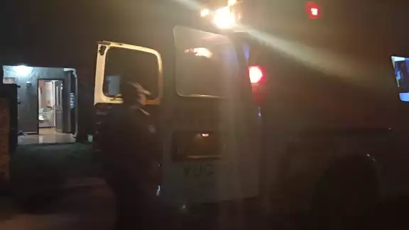 Un menor de 14 años de edad, por posible sobredosis, es trasladado al un hospital de Mérida Un menor de 14 años de edad, por posible sobredosis, es trasladado al un hospital de Mérida