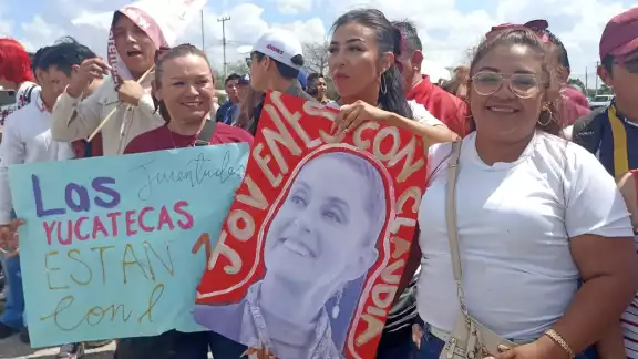 Las yucatecas externan su apoyo a Claudia Sheinbaum en Tizimín Las yucatecas externan su apoyo a Claudia Sheinbaum en Tizimín