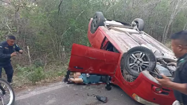 En el auto iba a una niña de 2 años que resultó ilesa
