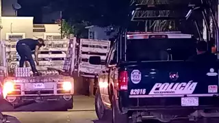 La policía se llevó varias latas de cerveza