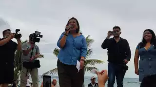 Xóchitl Gálvez reunió a una gran cantidad de simpatizantes la tarde de este lunes en Playa del Carmen