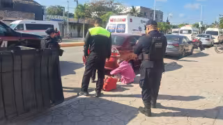 Adulto mayor es arrollado por unidad de transporte público en Tulum