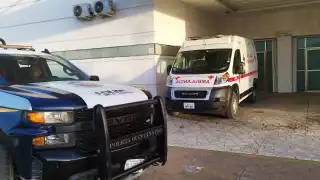 El hombre tenía una herida de bala en la pierna