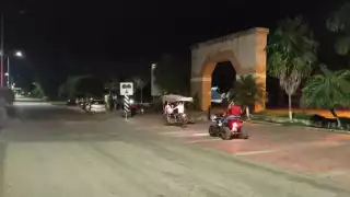 La caravana partió del parque San Juan, bajó al centro y continuó hasta la salida hacia Polyuc