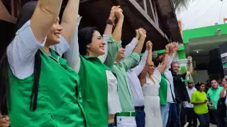 Manuel Velasco se reunió con militantes en Playa del Carmen