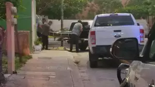 Hombres ejecutan a una mujer dentro de su casa en Playa del Carmen