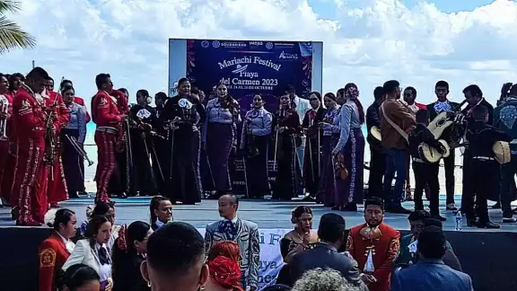 Destacan la importancia de fomentar la música vernácula, especialmente entre los jóvenes, como una forma de contrarrestar la violencia.

