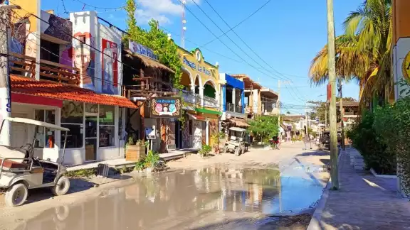 Los habitantes de la Isla temen el abandono del destino turístico