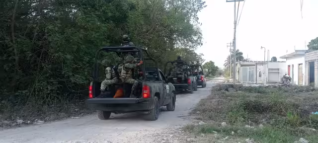 El hallazgo fue confirmado por elementos de la Policía Municipal y el Ejército Mexicano