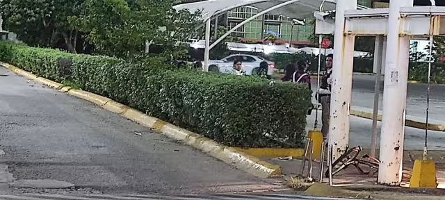 Acusan que la plaza se deslindó de la sustracción de las unidades.