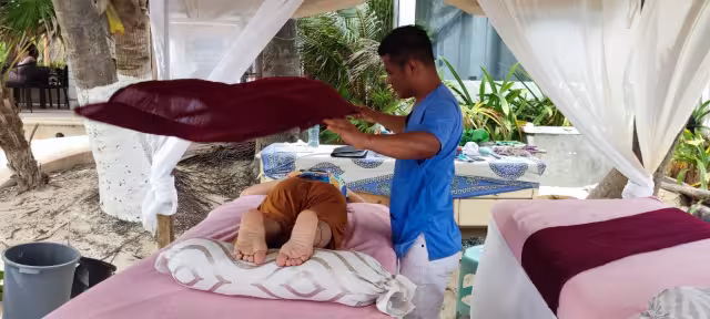 Masajistas esperan tener un lleno total en semana santa