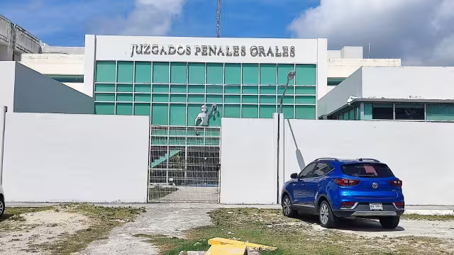 La mujer hizo huelga de hambre para exigir le devuelvan a su hijo