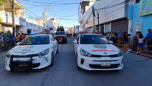 El desfile se hace a esta hora debido a que baja la intensidad del Sol