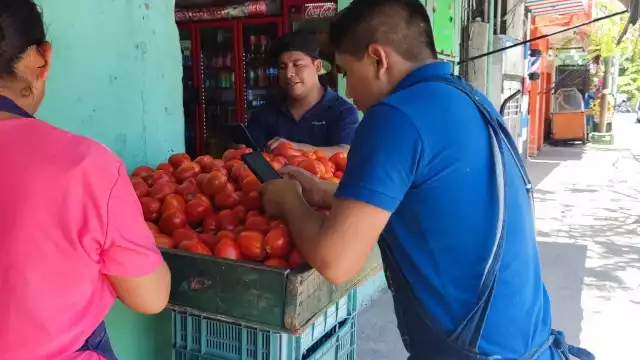 En otras ciudades de la Península como Mérida y Campeche, la pérdida de la conexión inició desde las 11:30 de la mañana