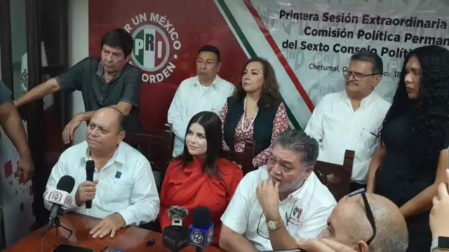 La política de coaliciones se ve sacudida con la traición de María Fernanda Alvear, quien abandona el Partido del Trabajo para unirse al PRI