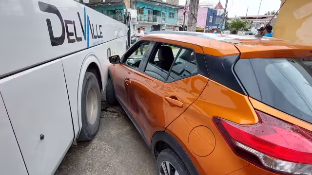 Las partes lograron un acuerdo para evitar que ambos vehículos fueran arrastrados al corralón