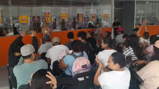 A las 9 de la mañana de este sábado dio inicio la venta de boletos