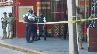 Los vinculados son: Mauricio “L”, José “G”, José “R”, Gadiel “A”, Jesús “R”, Félix “G”, Alexis “P”, Alejandro “C”, Alexis “B”, Ángel “Q”, Hansell ”N”, Dassaet “C” y Gael “T”