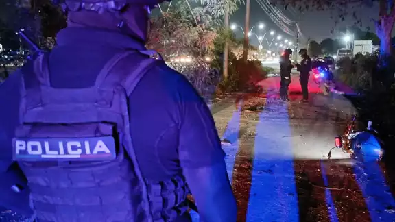 El herido recibió atención médica por el fuerte golpe que sufrió en la cabeza