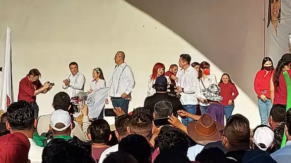 La Gibernadora de Campeche visitó Chetumal para estar presente en el inicio de campaña de Mara Lezama La Gibernadora de Campeche visitó Chetumal para estar presente en el inicio de campaña de Mara Lezama