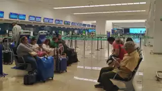 Hubo gran movilidad de pasajeros en el aeropuerto de Mérida
