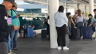 Se registra gran afluencia de usuarios en el aeropuerto de Mérida