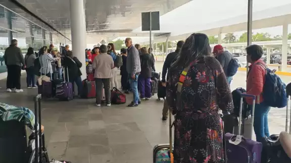 Se registra buena movilidad de vuelos en el aeropuerto de Mérida