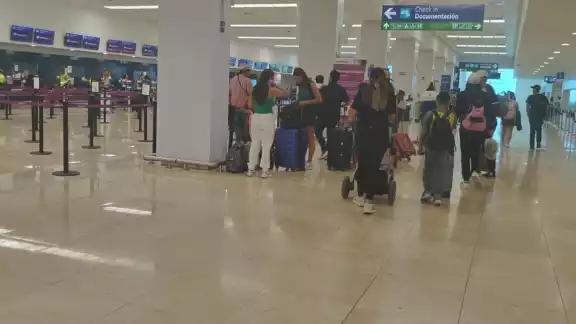 La movilidad en el Aeropuerto de Mérida se mantiene este martes La movilidad en el Aeropuerto de Mérida se mantiene este martes
