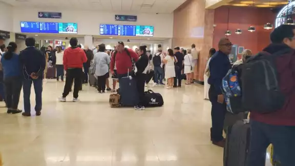Se registran más vuelos adelantados que retrasados este miércoles Se registran más vuelos adelantados que retrasados este miércoles