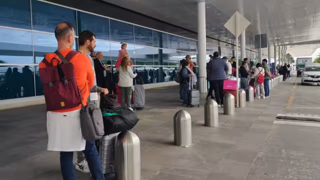 Gran afluencia de pasajeros se registra en el aeropuerto de Mérida