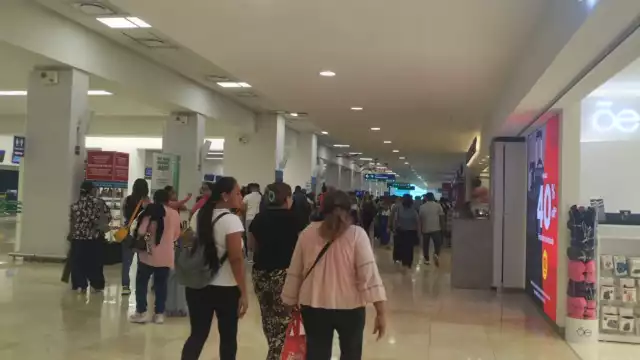 Hay buena afluencia de pasajeros previo al fin de semana