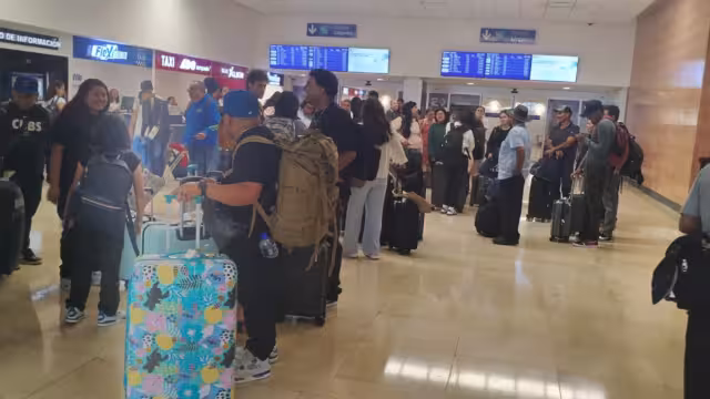 El vuelo desvió su ruta hasta llegar a Mérida