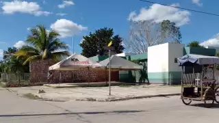 Por la demanda de servicios clínicos, los establecimientos entregan fichas para tener un control del número de solicitantes