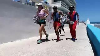 Ultramaratón Non Stop 24 horas Isla Mujeres: Óscar de los Santos, va por el primer puesto