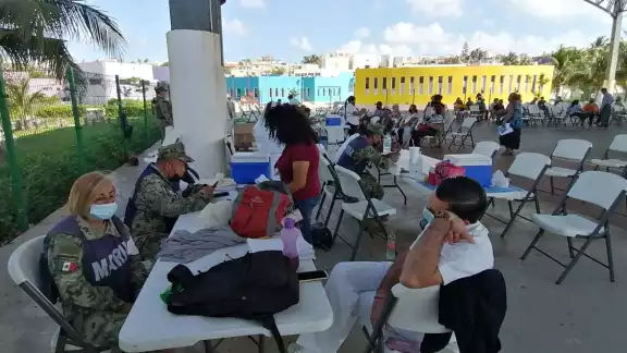 Se espera que lleguen hasta dos mil 500 personas a vacunarse