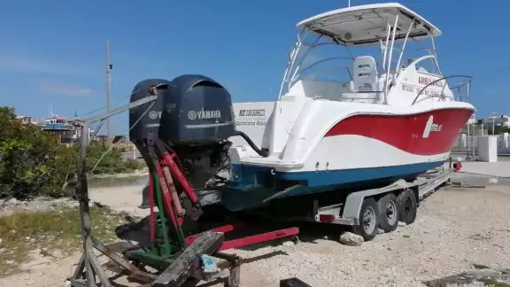 Trabajadores tuvieron la oportunidad de manejar la ambulancia y en comparación con naves pesqueras, cumple con lo básica Trabajadores tuvieron la oportunidad de manejar la ambulancia y en comparación con naves pesqueras, cumple con lo básica