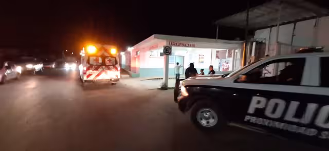 Mas tarde tras ser atendidas las cuatro personas, lesionadas, solamente una requirió ser trasladada al hospital general