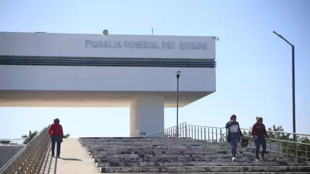 La mujer deberá de mantener medidas cautelares