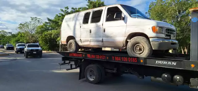 Fue en la zona de acceso y la carretera federal 293 Chunhuhub- Emiliano Zapata donde detectaron la unidad